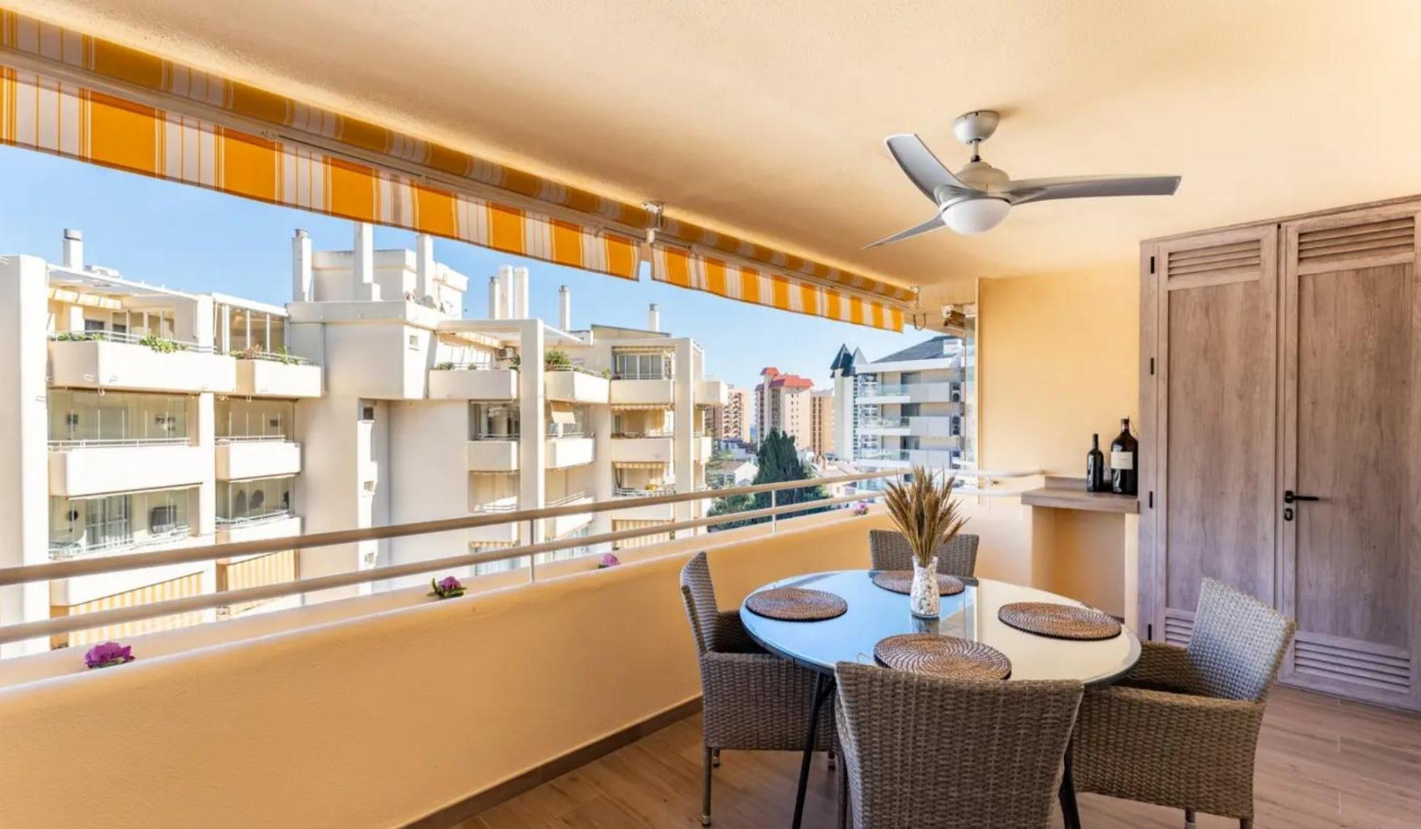 פואנגירולה Apartamento Boutique Miramar Playa, Garaje Opcional מראה חיצוני תמונה