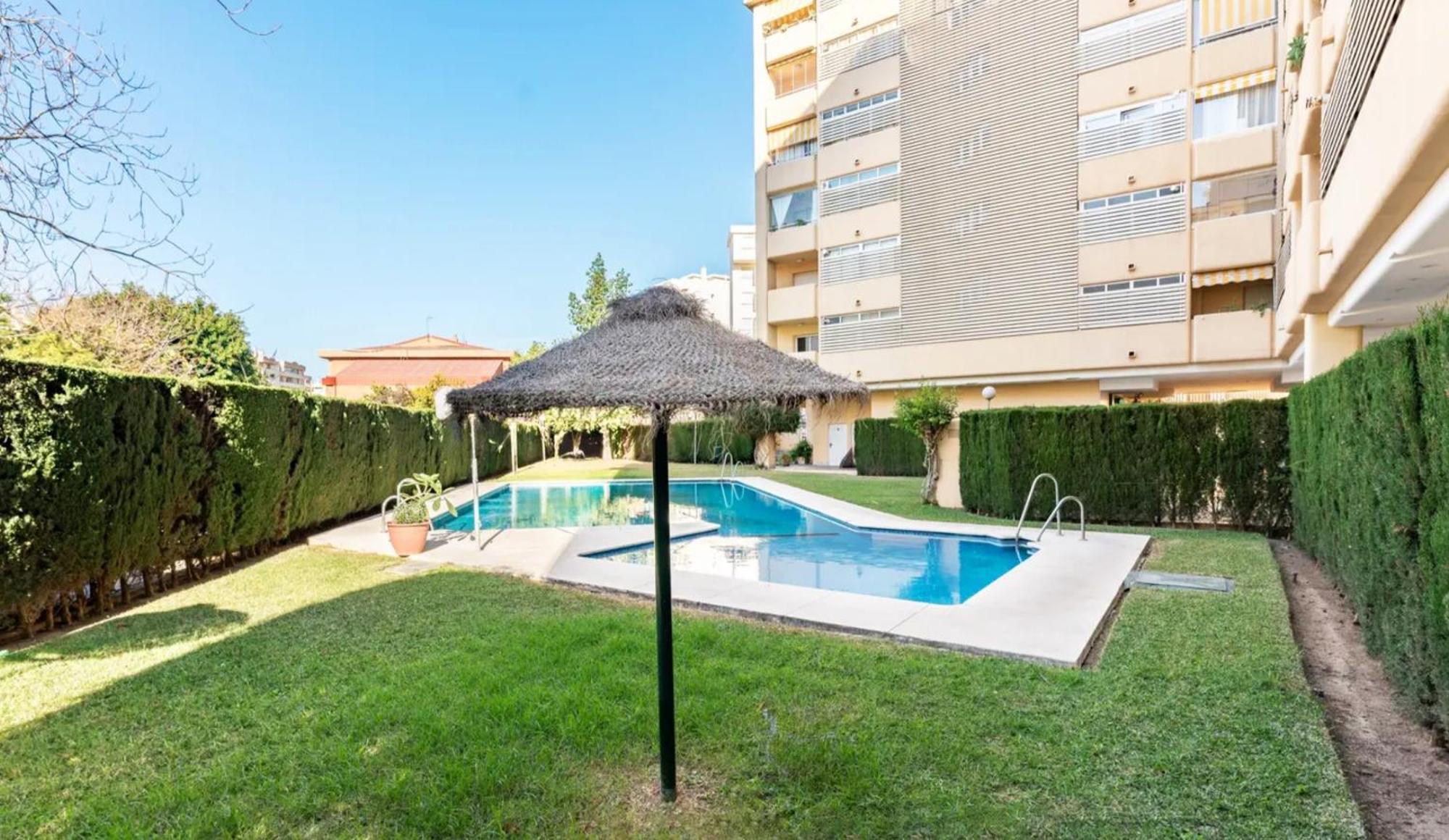פואנגירולה Apartamento Boutique Miramar Playa, Garaje Opcional מראה חיצוני תמונה