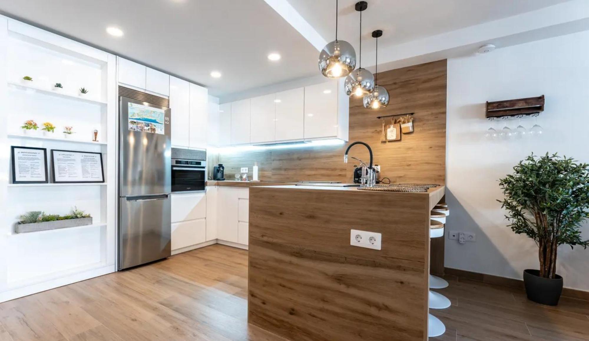 פואנגירולה Apartamento Boutique Miramar Playa, Garaje Opcional מראה חיצוני תמונה