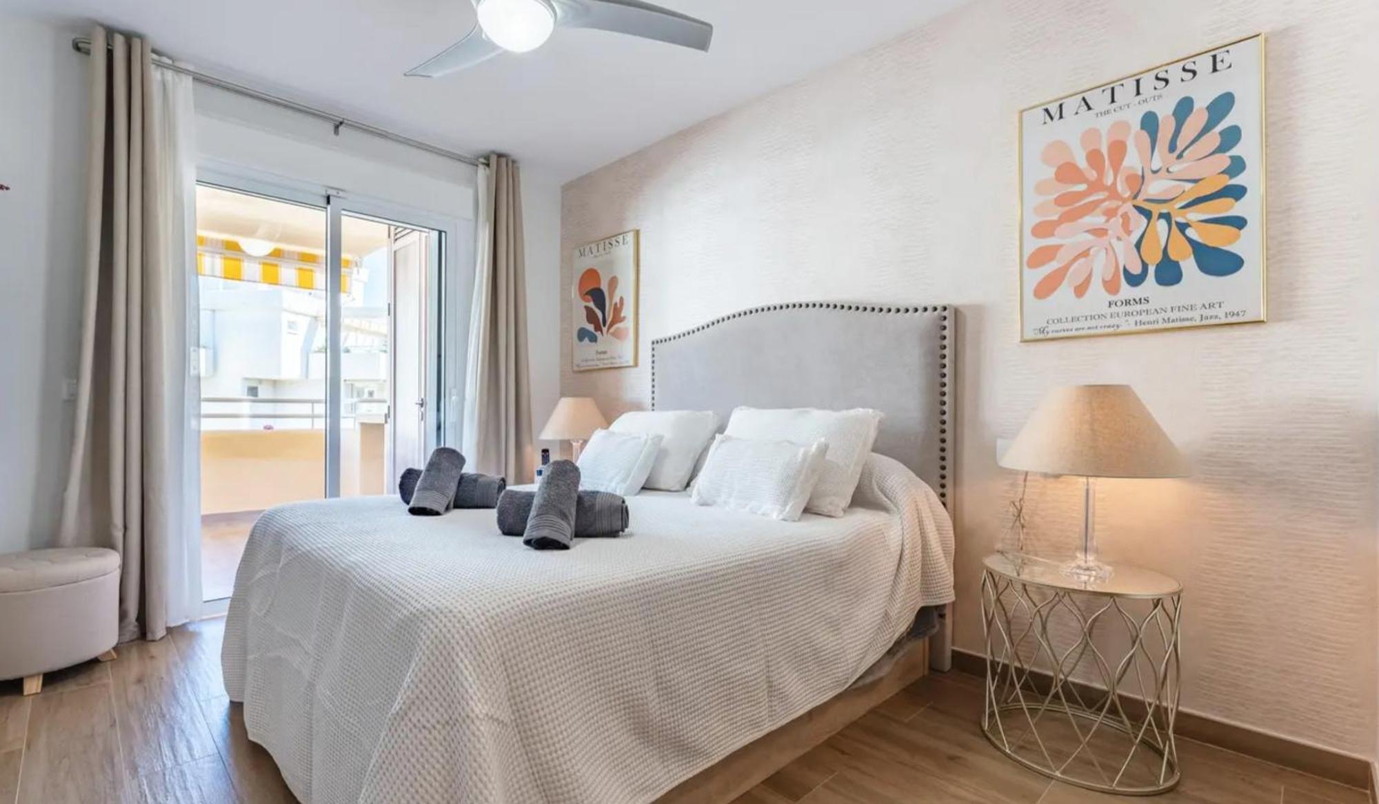 פואנגירולה Apartamento Boutique Miramar Playa, Garaje Opcional מראה חיצוני תמונה