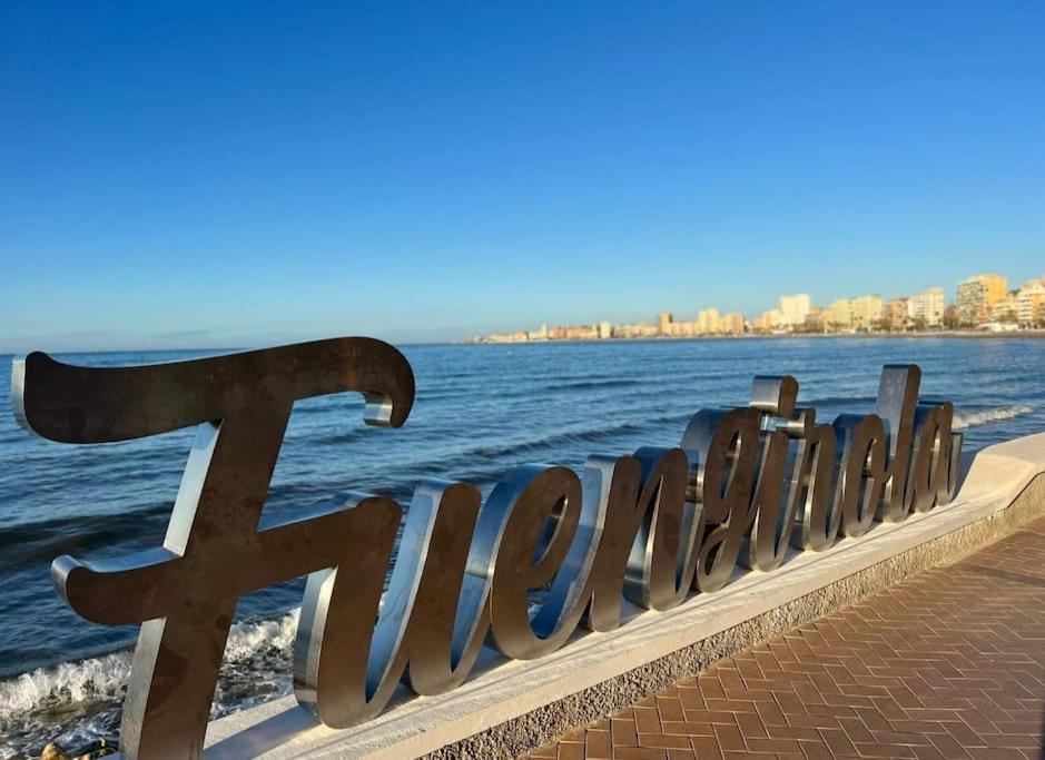 פואנגירולה Apartamento Boutique Miramar Playa, Garaje Opcional מראה חיצוני תמונה
