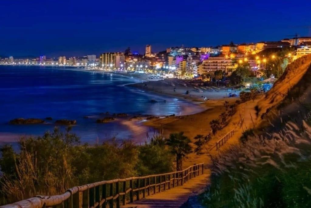 פואנגירולה Apartamento Boutique Miramar Playa, Garaje Opcional מראה חיצוני תמונה